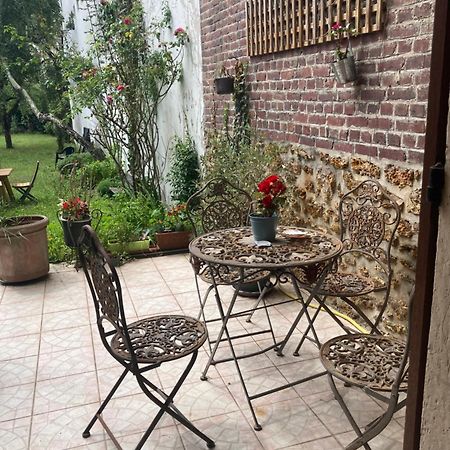 Studio Avec Terrasse Sur Jardin Fontenay-sous-Bois Kültér fotó